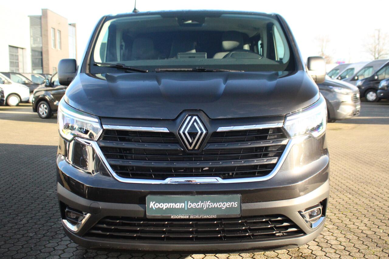 Renault TRAFIC 2.0dCi 150pk T30 L2H1 DC | 6-Zits | Carplay/Android | Camera | Lease 573,- p/m