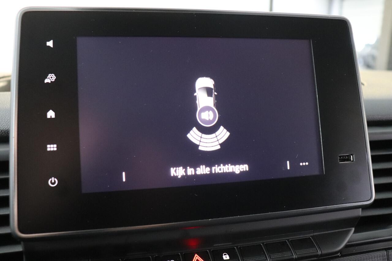 Renault TRAFIC 2.0 dCi 110PK L2 EURO 6 - Airco - Cruise - Trekhaak - ¤23.900,- Excl.