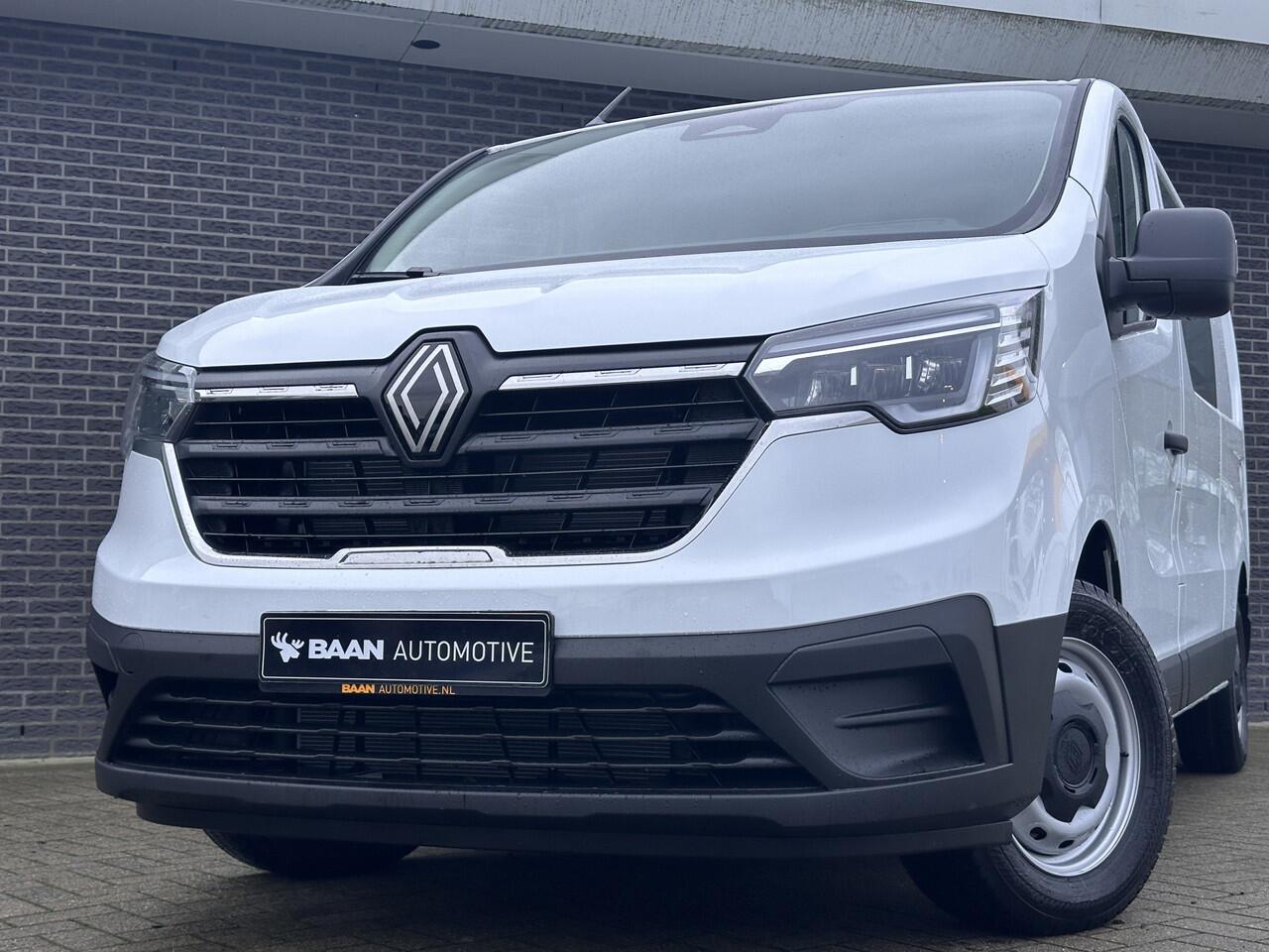 Renault TRAFIC 2.0 Blue dCi 130 T29 L2H1 Advance DC | Houten vloer | Zijwandbekleding laadruimte | Trekhaak | All-season