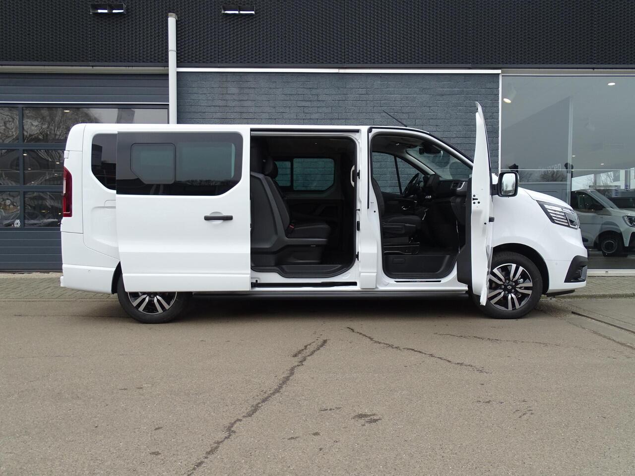 Renault TRAFIC 2.0 Blue dCi 170 T30 L2H1 Extra ANNIVERSARY / DUBBEL CABINE / TREKHAAK / 5-PERSOONS