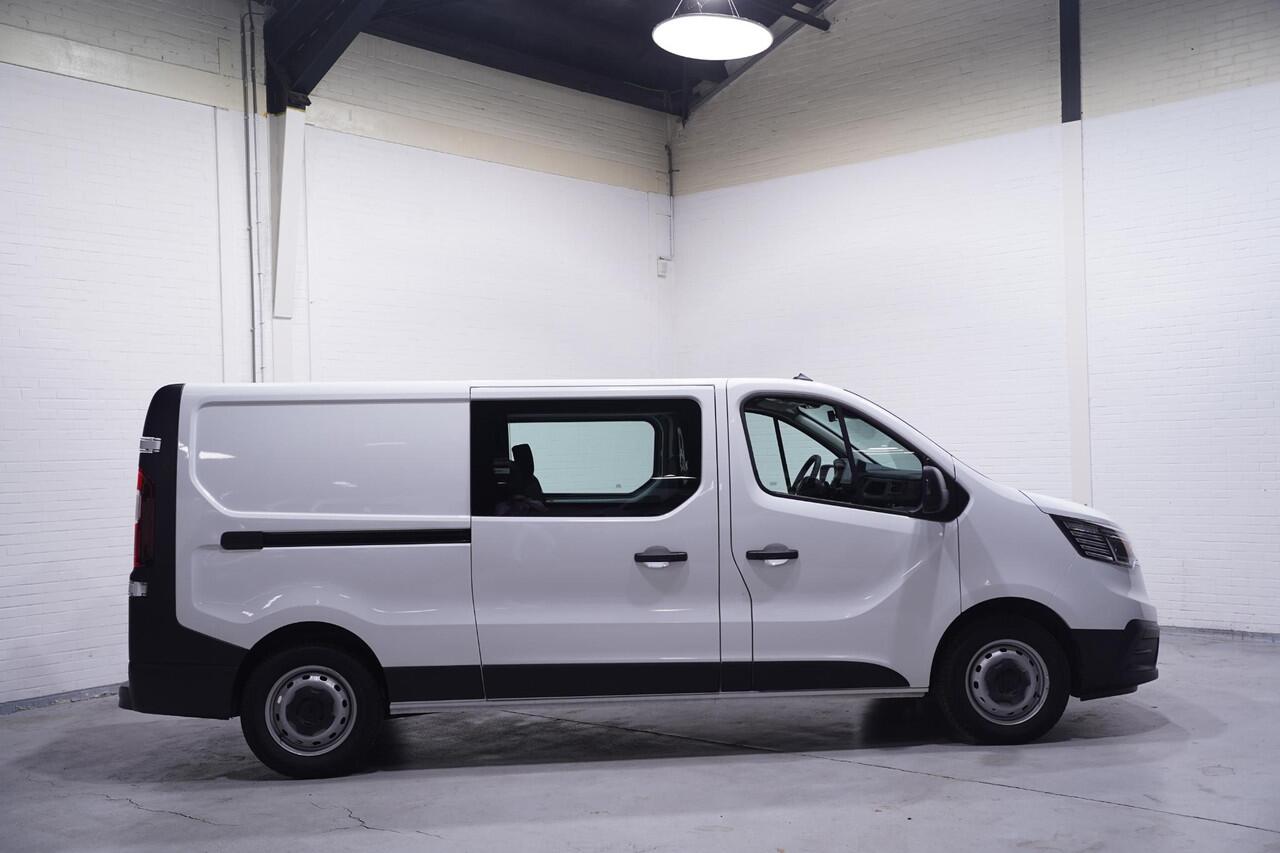 Renault TRAFIC 2.0 Blue dCi 130 pk Dubbel Cabine 6p Apple Carplay Airco, Cruise Control, LED Koplampen, PDC achter, Vastzetsysteem