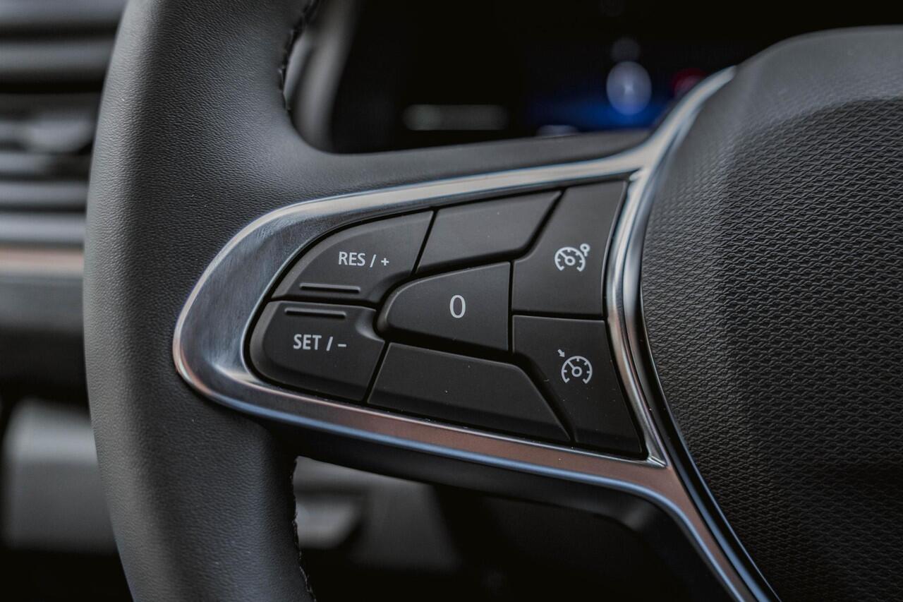 Renault TRAFIC 2.0 Blue dCi 130pk L2H1 Apple carplay/Anroid auto Renault Trafic 2.0 Blue dCi 130 T30 L2H1 Start