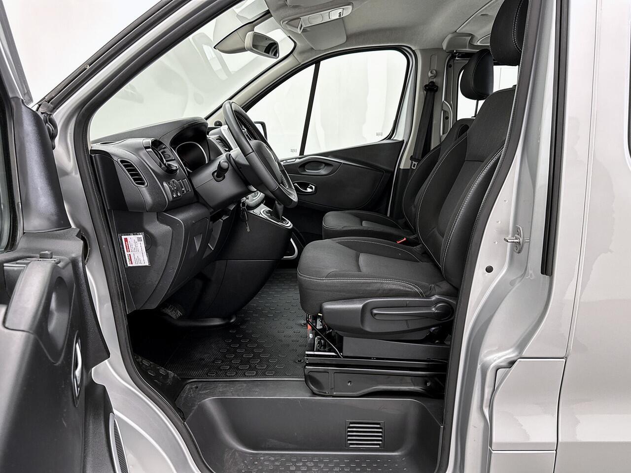 Renault TRAFIC 2.0 dCi 145 T29 L2H1 DC Luxe Dubbele cabine Navigatie Automaat Led koplampen Trekhaak