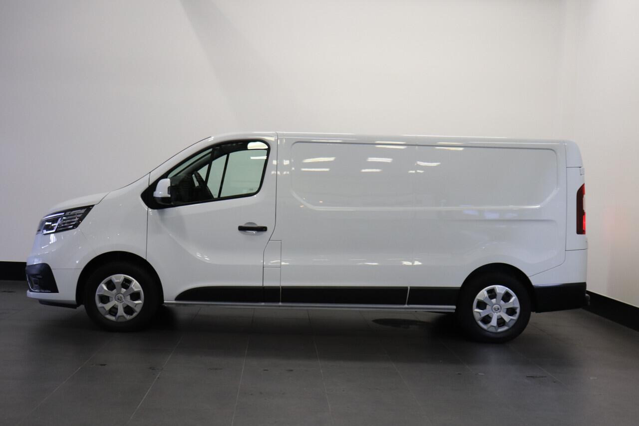 Renault TRAFIC 2.0 dCi 110PK L2 EURO 6 - Airco - Cruise - Trekhaak - ¤23.900,- Excl.