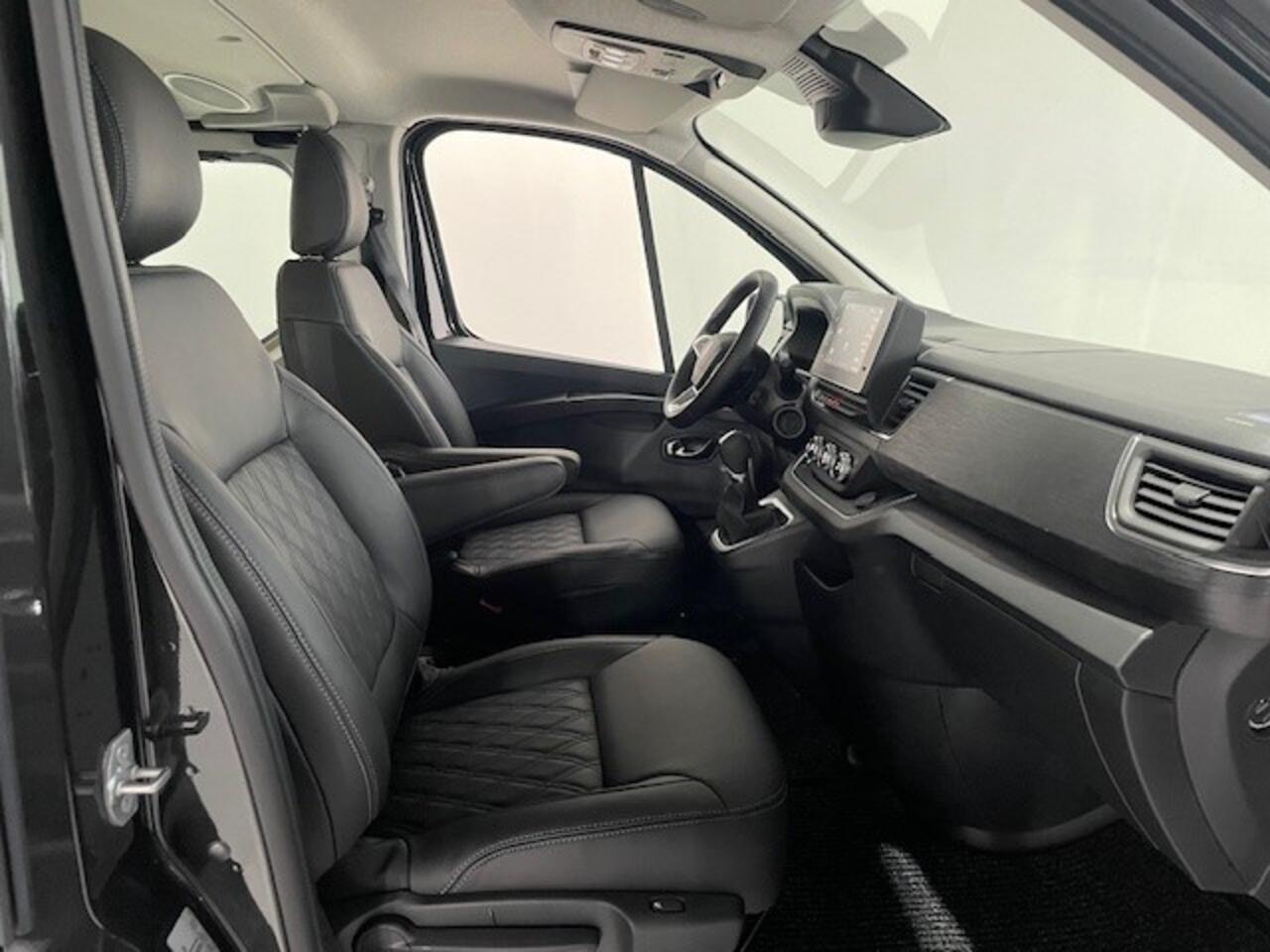 Renault TRAFIC 2.0 Blue dCi EDC 170 T29 L2H1 Extra DC leer / Navi / Camera / 2 x schuifdeur / Direct leverbaar