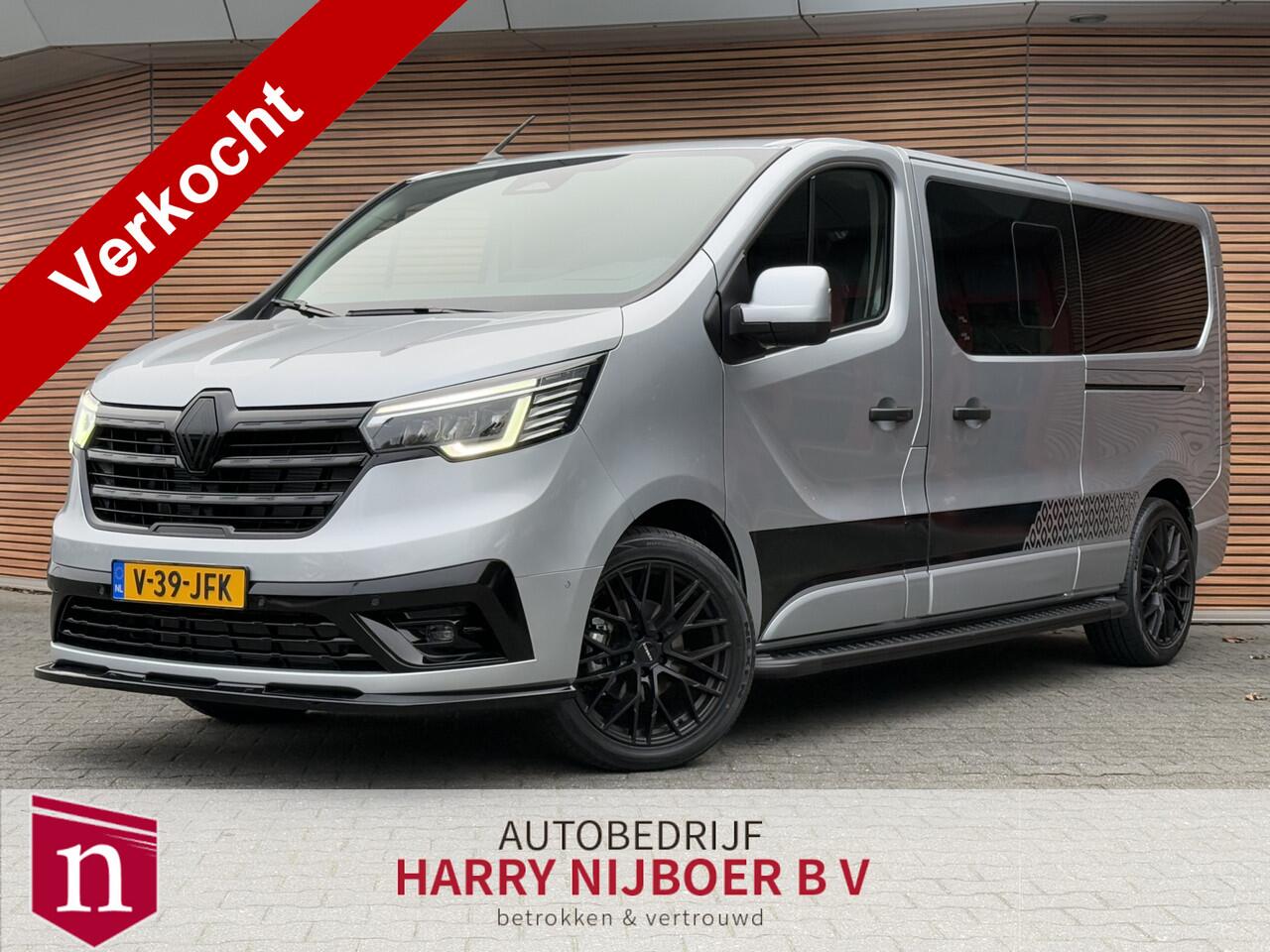 Renault TRAFIC 2.0 dCi 170 L2H1 DC Black-Style Vol ! Sidebars / 19 "lm velg / Spoilers / Camera enz enz