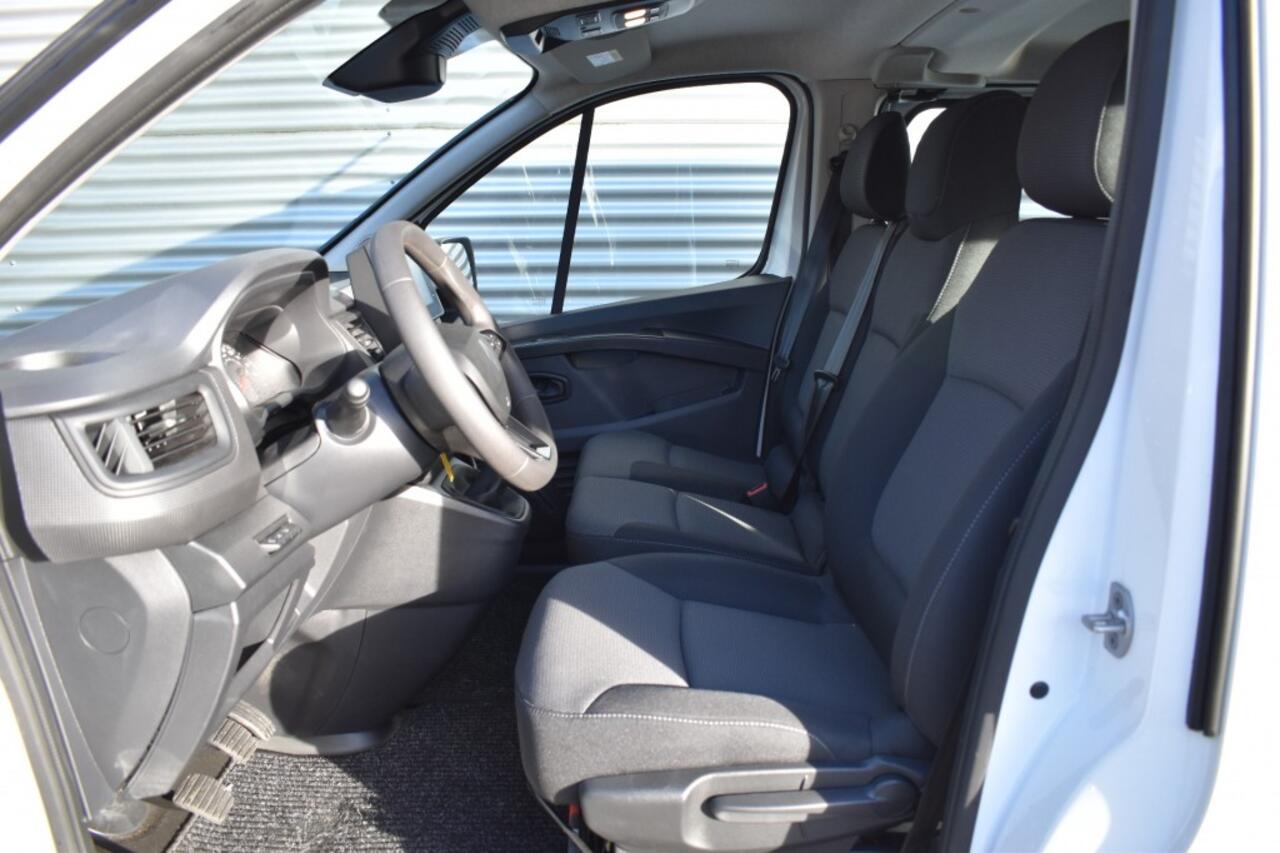 Renault TRAFIC DUB. CAB. 2.0 BLUE DCI 130PK T29 L2H1