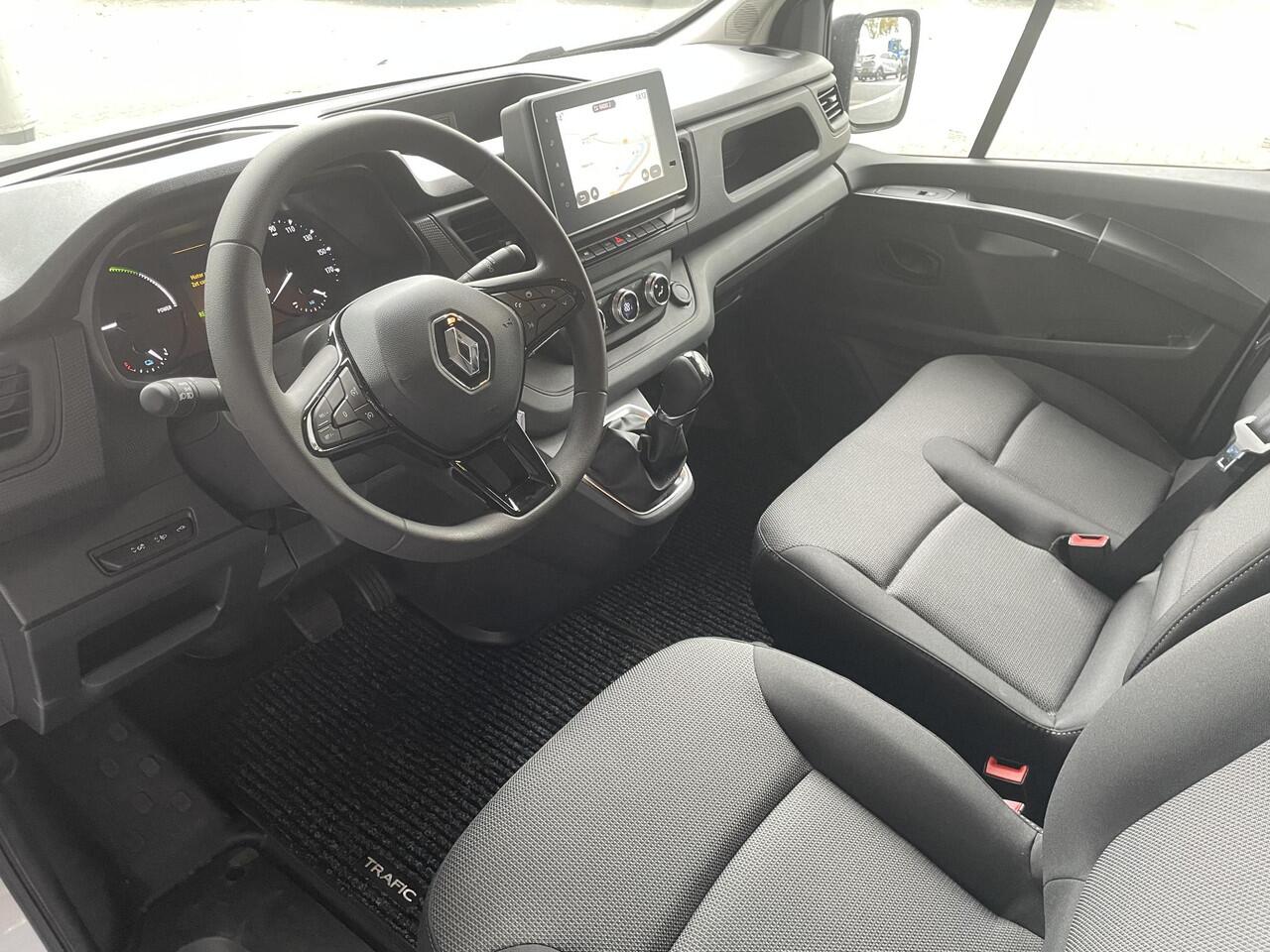 Renault TRAFIC E-Tech T29 L2H1 Comfort 52 kWh / Demo Hillegom / 17" lichtmetalen velgen / EASY LINK navigatiesysteem / Additionele parkeerhulp /