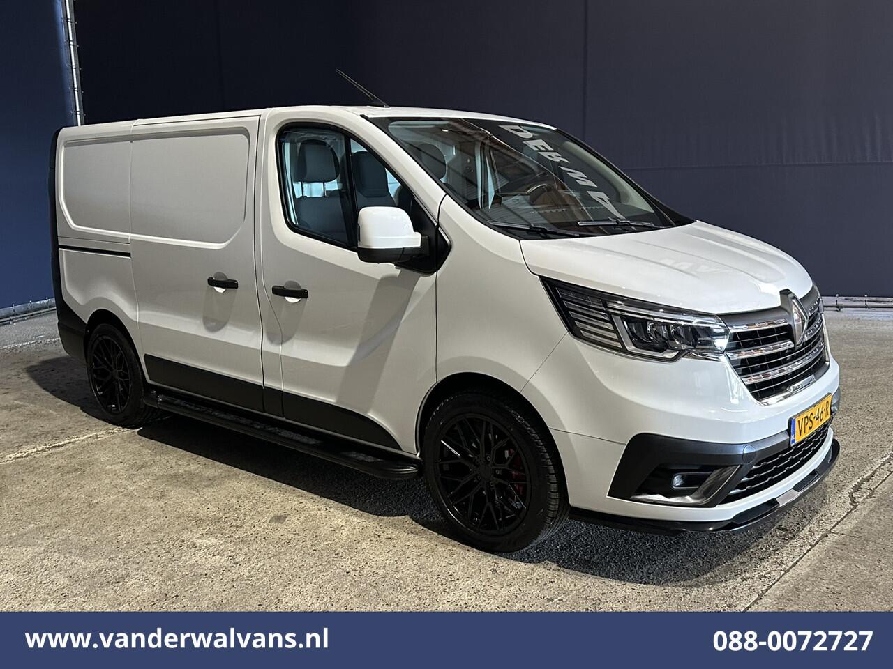 Renault TRAFIC 2.0 dCi 131pk L1H1 Euro6 Airco | LED | Navigatie | LM velgen | Cruisecontrol | 2500kg Trekhaak Parkeersensoren, Sidebars, Bijrijdersbank