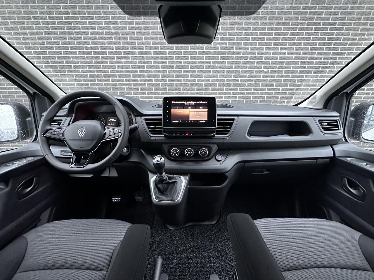 Renault TRAFIC 2.0 Blue dCi 130 T29 L2H1 Advance DC | Houten vloer | Zijwandbekleding laadruimte | Trekhaak | All-season