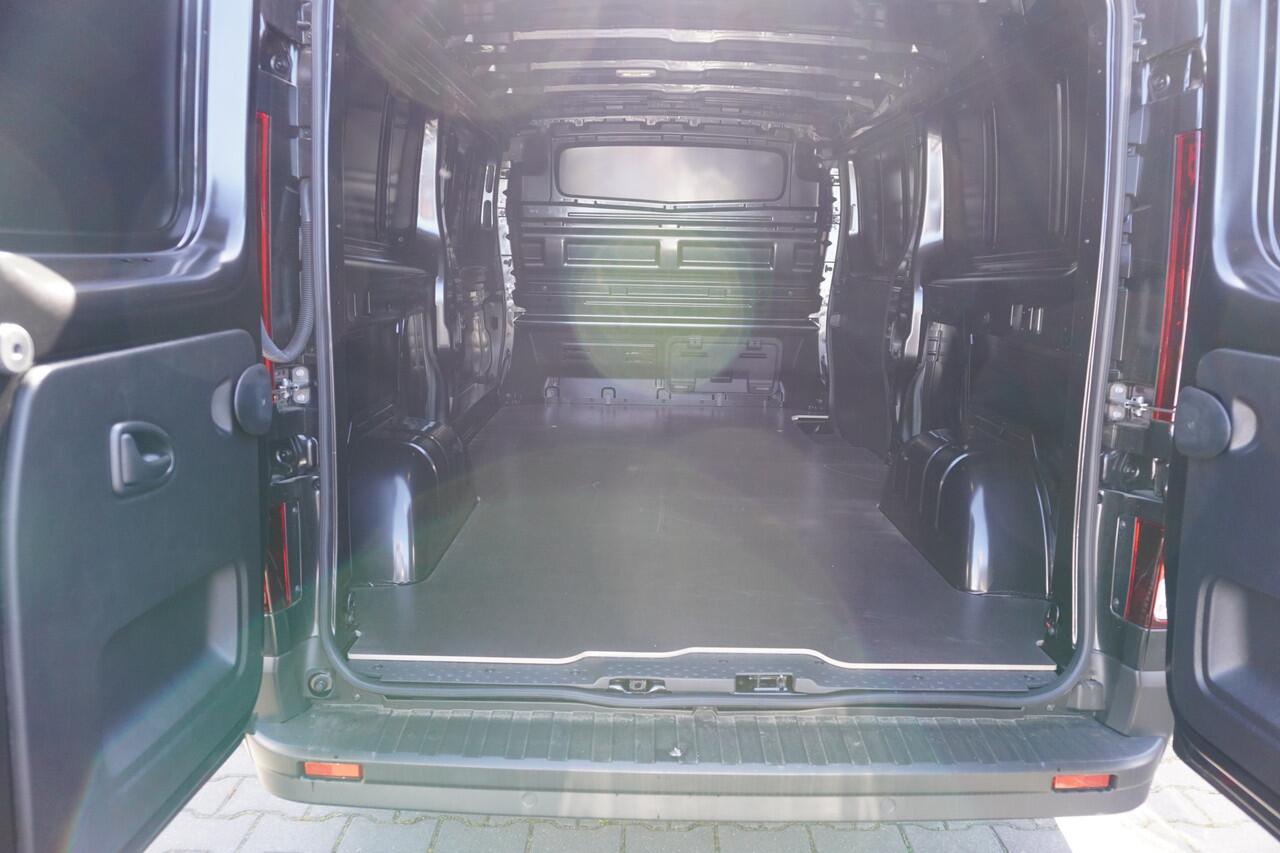 Renault TRAFIC 2.0 Blue dCi 130PK T30 L2H1 Advance Nr. V019 | Airco | Cruise | Apple CP + Andoid auto | Camera