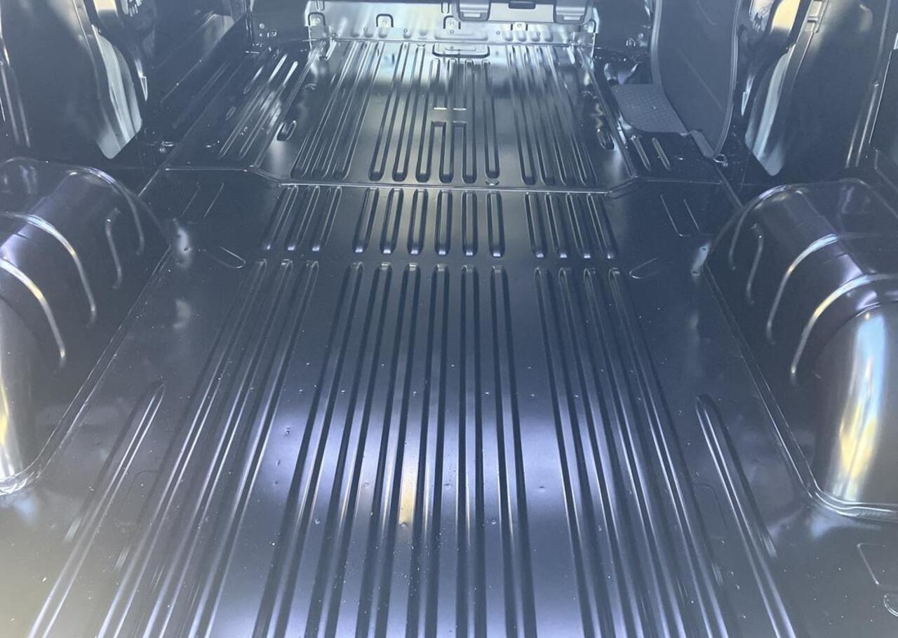 Renault TRAFIC 2.0 Blue dCi 170 T30 L2H1 Extra