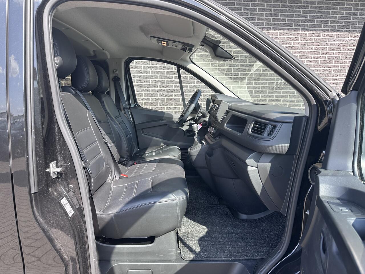 Renault TRAFIC 2.0 dCi 110 T29 L2H1 DC Work Edition | Stoelhoes | Trekhaak | Imperiaal