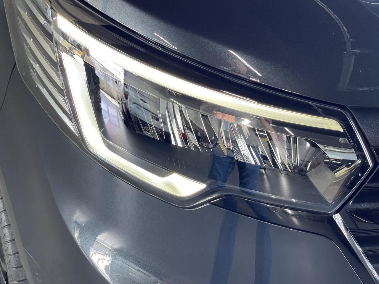 Renault TRAFIC 2.0 Blue dC1 150 PK AUT L2H1 Extra DC Next Level Van / 2 x Schuifd / Navi / Camera