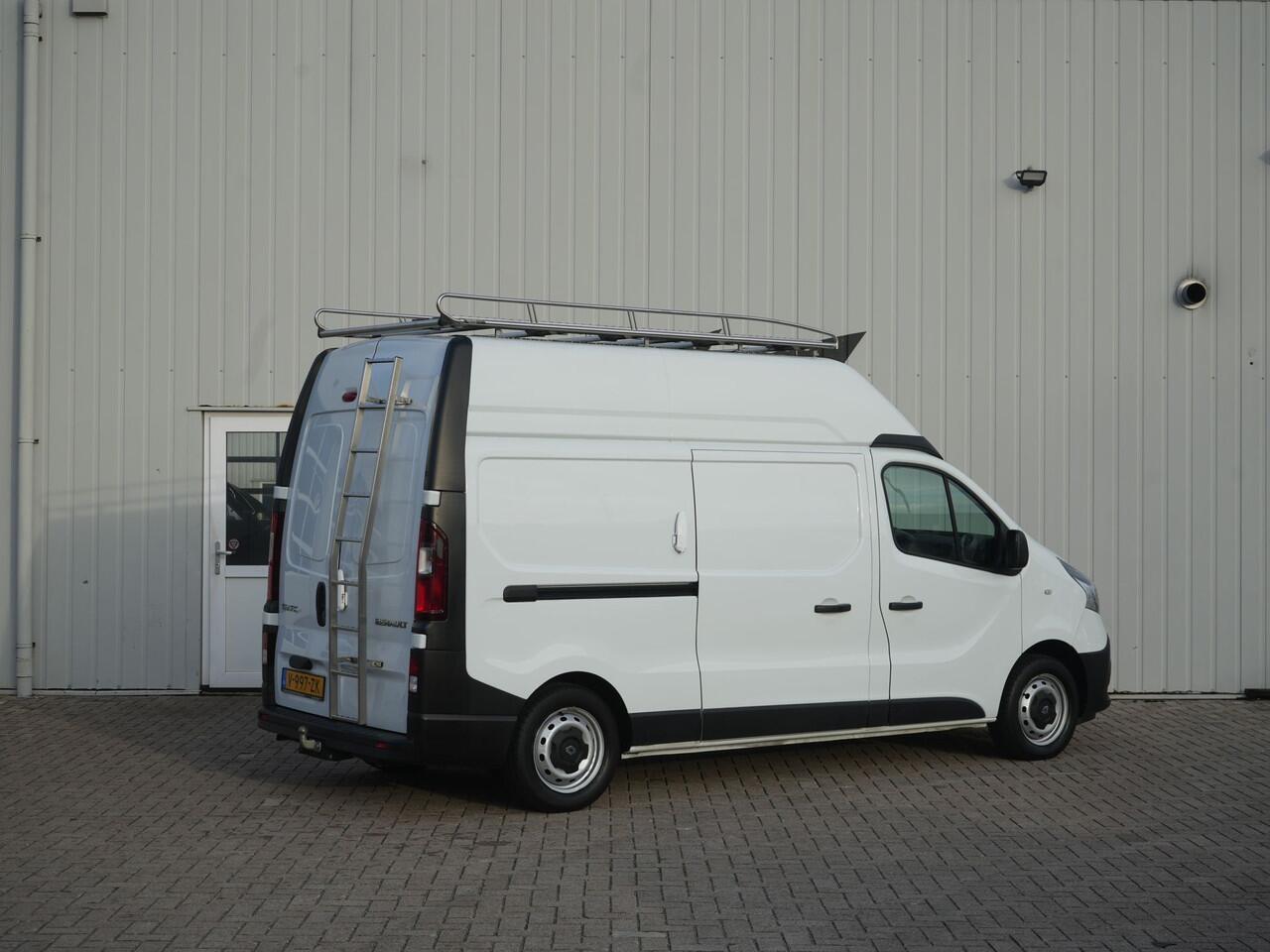 Renault TRAFIC 1.6 dCi 125 T29 L2H2 Comfort Energy - Unieke Uitvoering! - Verhoogd dak - Complete kastinrichting - All Seasonbanden - Trekhaak