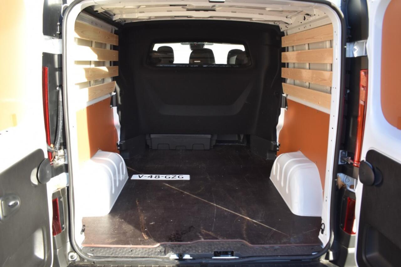 Renault TRAFIC DUB. CAB. 2.0 BLUE DCI 130PK T29 L2H1