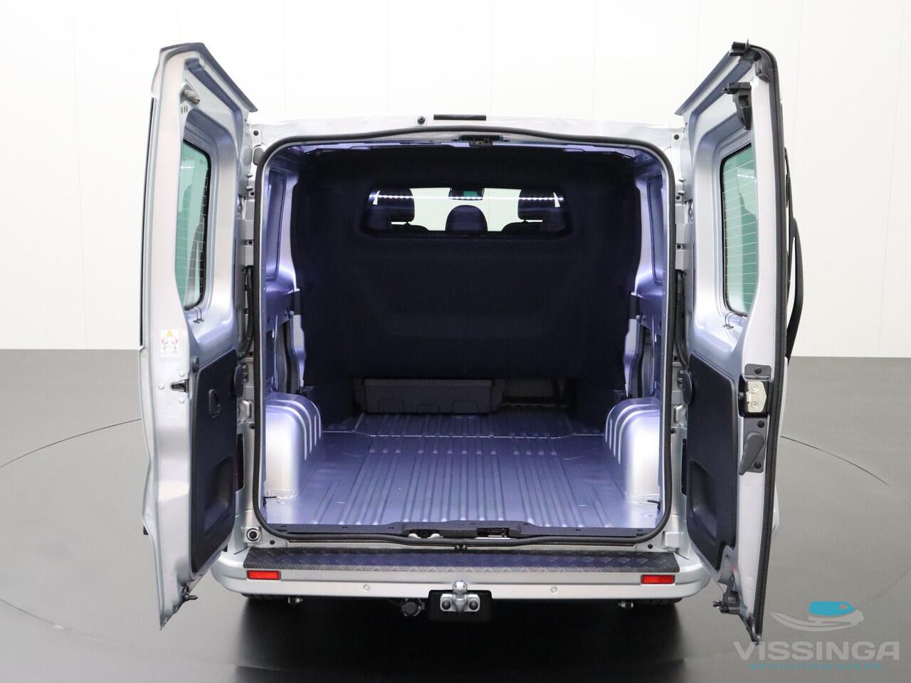 Renault TRAFIC L2H1 170 pk Anniversary Edition nr.125 Extra Luxe Dubbele Cabine Zilver