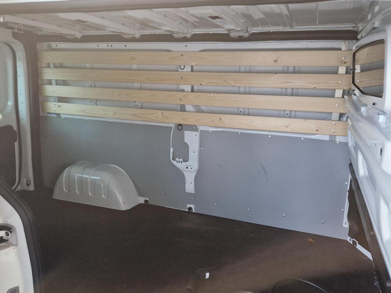 Renault TRAFIC E-Tech T29 L2H2 Advance 52 kWh | 100% ELEKTRISCH | NAVIGATIE | STOELVERWARMING | TREKHAAK | DEMO |