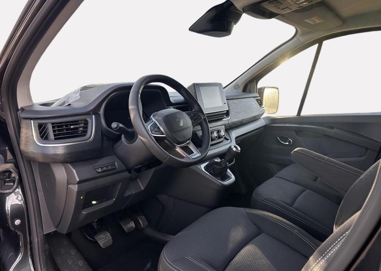 Renault TRAFIC 2.0 Blue dCi 150 T30 L2H1 Extra - Reservewiel - Alarm - 17" lichtmetalen velgen Noir - Houten laadvloer