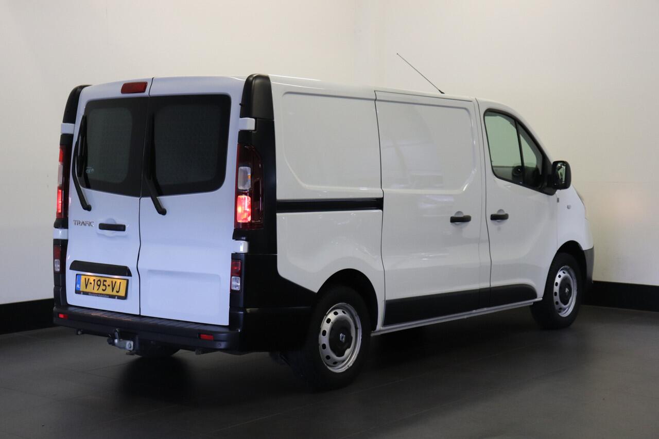 Renault TRAFIC 1.6 dCi EURO 6 - Airco - Cruise - Navi - ¤ 11.950,- Excl.