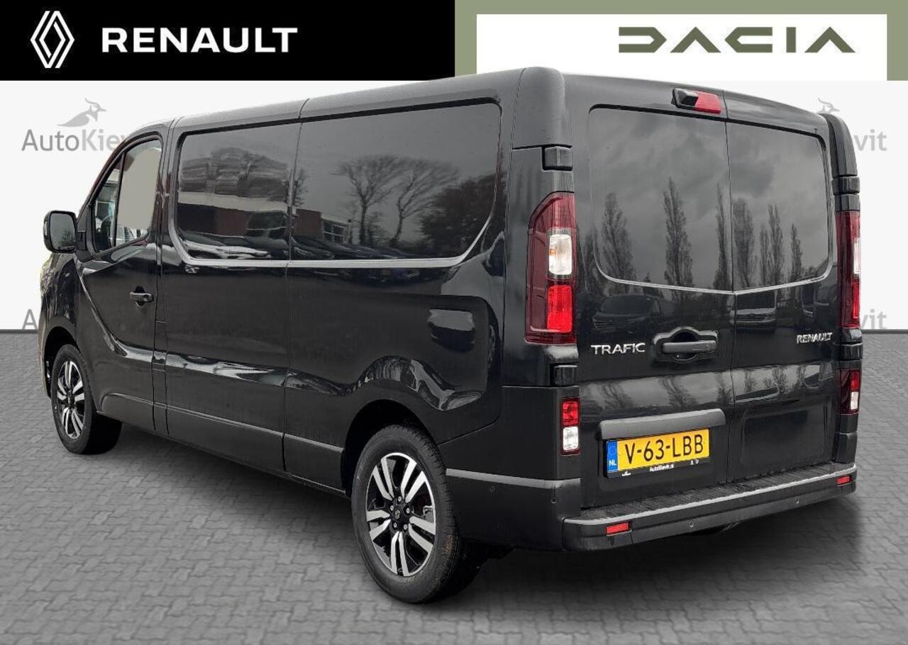 Renault TRAFIC 2.0 Blue dCi 170 T30 L2H1 Extra - Reservewiel / Alarm / 17\" lichtmetalen velgen Noir - Houten laadvloer