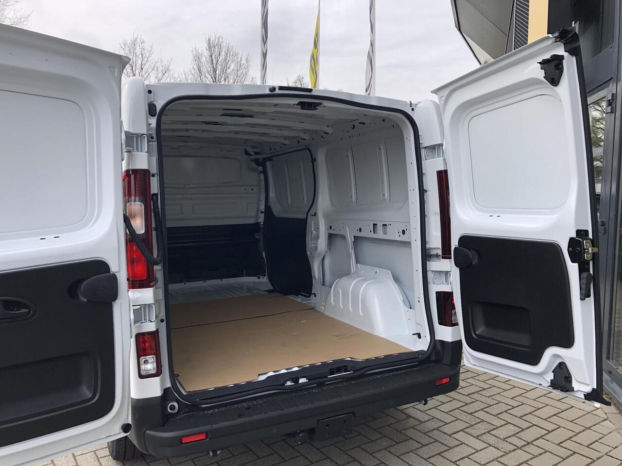 Renault TRAFIC 2.0 Blue dC1 150 EDC T30 L2H1 Advance ** BPM-VRIJ ** & Direct leverbaar [ ¤ 19.470,- voordeel ! ]