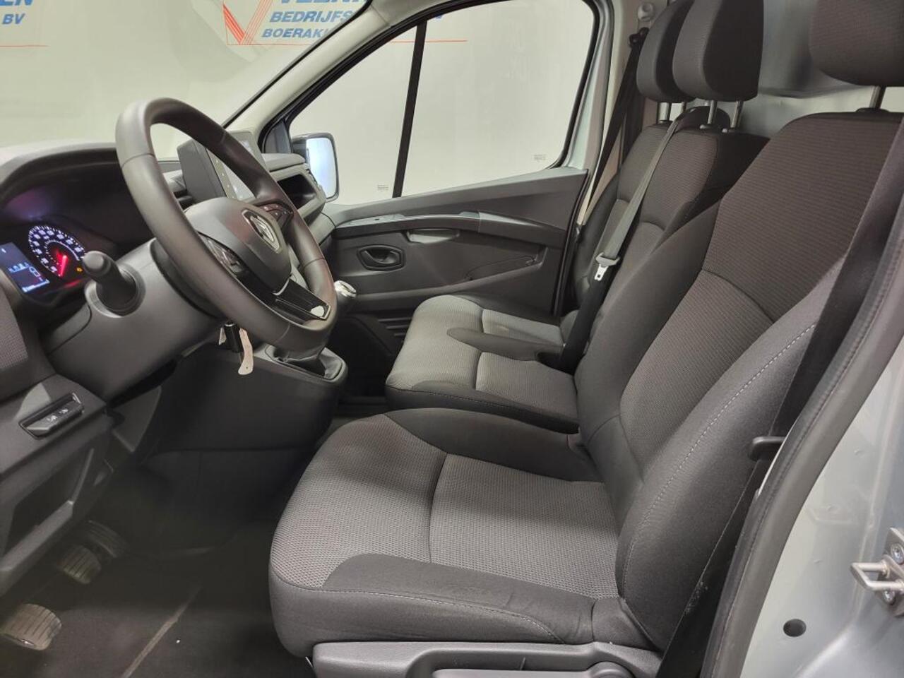 Renault TRAFIC 2.0dCi L2/H1 Trekhaak Euro 6!