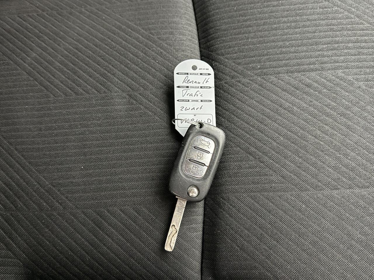 Renault TRAFIC 2.0DCi 170PK Automaat Lang Dubbele Cabine Luxe | 2xSchuifdeur | Navigatie | Camera | Cruise | Trekhaak