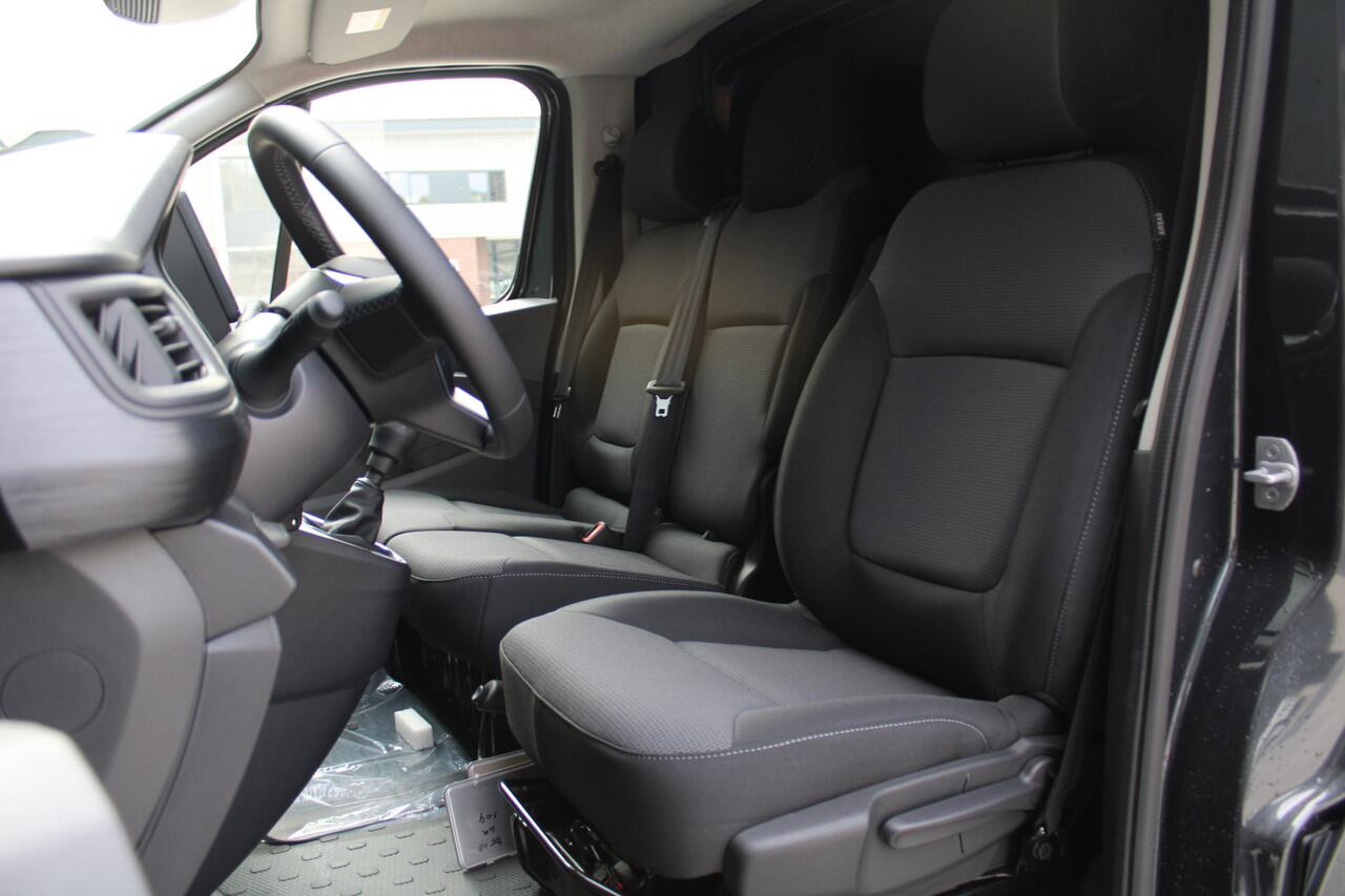 Renault TRAFIC 2.0 Blue dCi 130pk T30 L2H1 Advance - 2x Schuifdeur - Achteruitrijcamera - Carplay - Android - Allseason - Trekhaak - Rijklaar