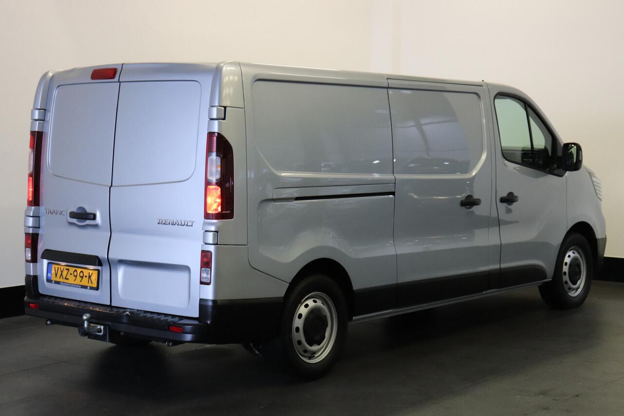 Renault TRAFIC 2.0 dCi 110PK L2 EURO 6 - Airco - Cruise - Trekhaak - ¤21.950- Excl.