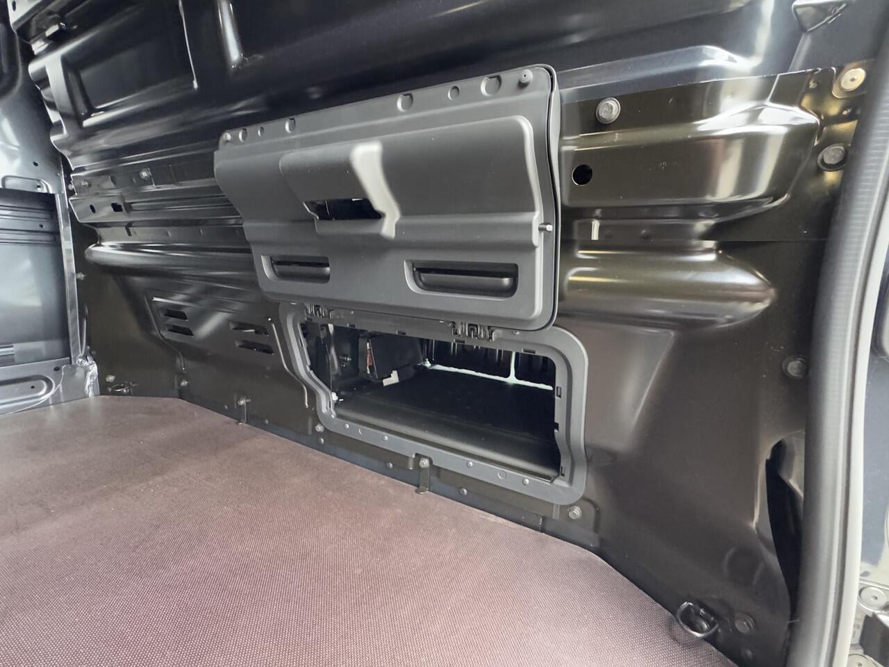 Renault TRAFIC 2.0 Blue dCi 130 T30 L2H1 Advance | NIEUW | DIRECT RIJDEN | BPM VRIJ ! | 2024 PRIJS ! | SNEL RIJDEN |