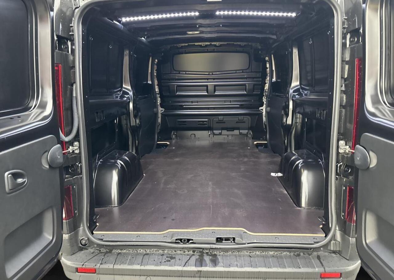 Renault TRAFIC 2.0 Blue dCi 130 T30 L2H1 Advance - EASY LINK navigatiesysteem met 8\" touchscreen en DAB+ radio en kaart Europa,Additionele parkeerhulp,Houten laadvloer (12 mm) voor intensief gebruik met anti-slipcoating,Zijschuifdeur links