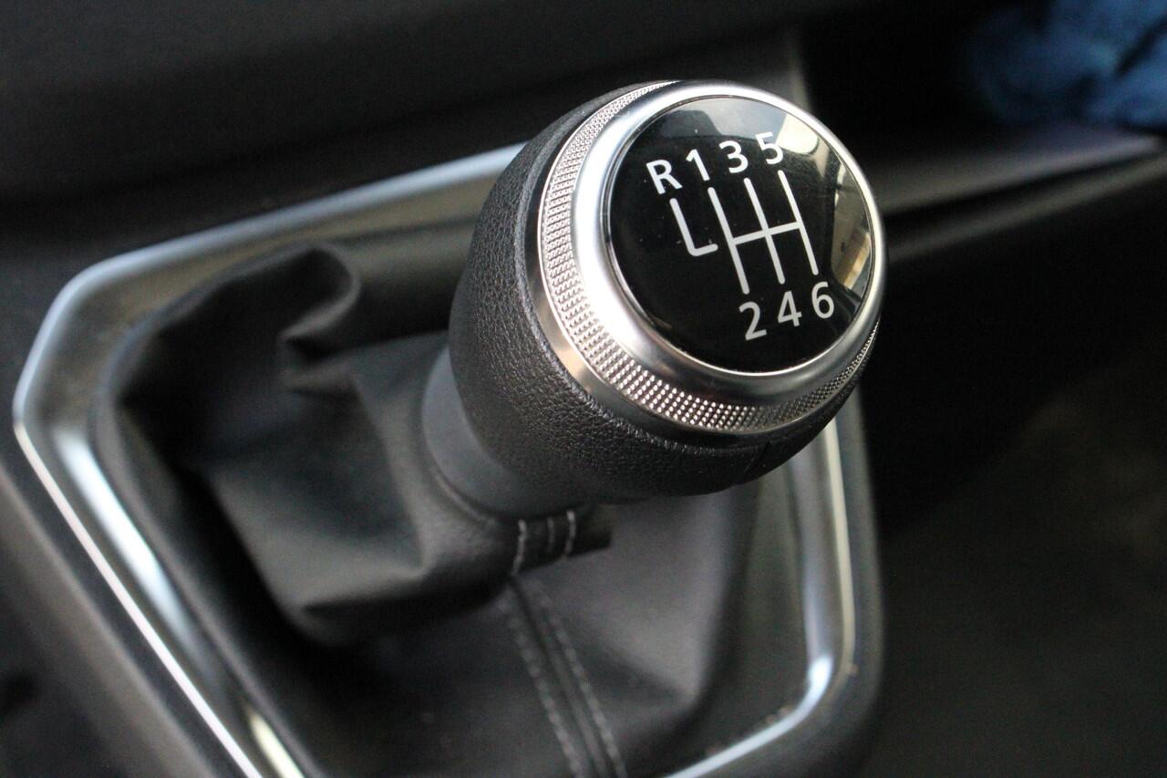 Renault TRAFIC 2.0 Blue dCi 130 T30 L2H1 Advance | Navi | Camera