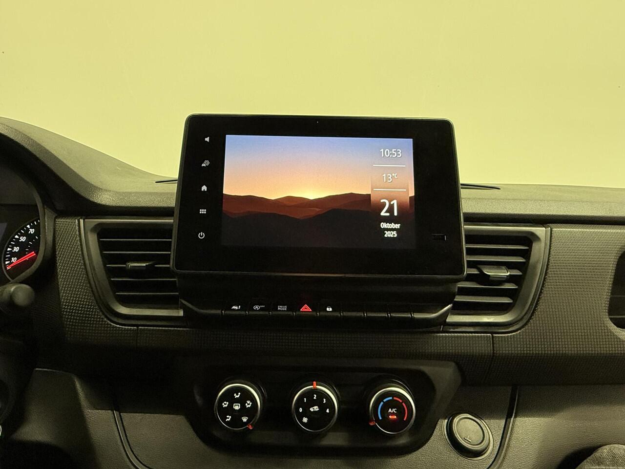 Renault TRAFIC 2.0 Blue dCi 150PK T30 L2H1 Advance Automaat Airco Bluetooth Camera Cruise PDC Trekhaak