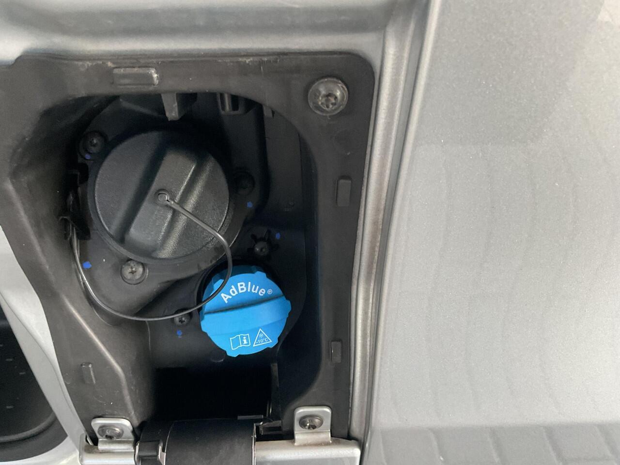 Renault TRAFIC 2.0 dCi 110 T30 L2H1 Comfort AIRCO / CRUISE CONTROL / PARKEERSENSOREN / TREKHAAK / BLUETOOTH / DEALER ONDERHOUDEN / GERESERVEERD !!