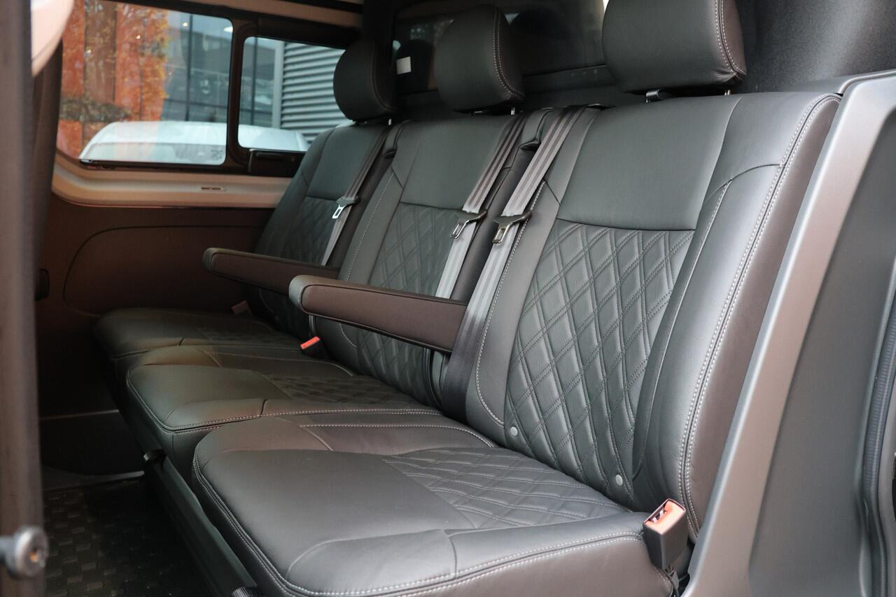 Renault TRAFIC 2.0 170 PK L2H1 DC | Dubbel Cabine | Navigatie | Blind Spot | Camera | CarPlay | Trekhaak | Stoelverwarming | Virtual Cockpit | 5-Zitter | Dubbel cabine | NAP Logisch | NL Auto