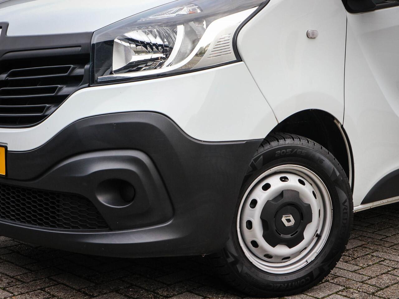 Renault TRAFIC 1.6 dCi T27 L1H1 Comfort | Airco | Cruise | Imperiaal | Trekhaak | Pdc |