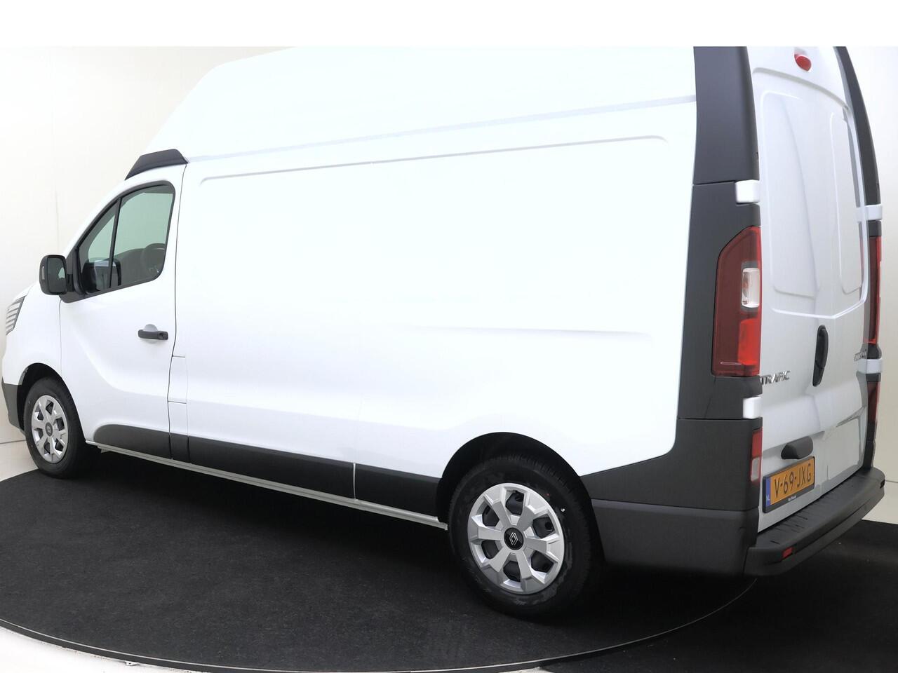 Renault TRAFIC 2.0 Blue dCi 150 T29 L2H2 Advance BTW| MTX Pakket | Navigatie | All Seasonbanden| Centrale Deurvergrendeling |Cruise & Climate Control | PDC achter