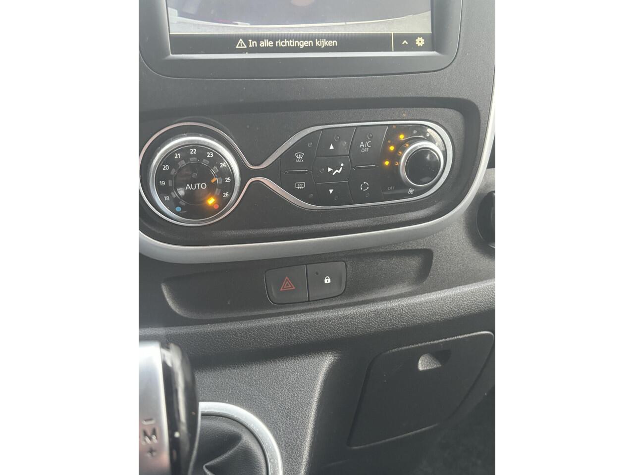 Renault TRAFIC 2.0 dCi 170 T29 L2H1 DC Luxe*AUTO*HAAK*ECC*CAM*TEL