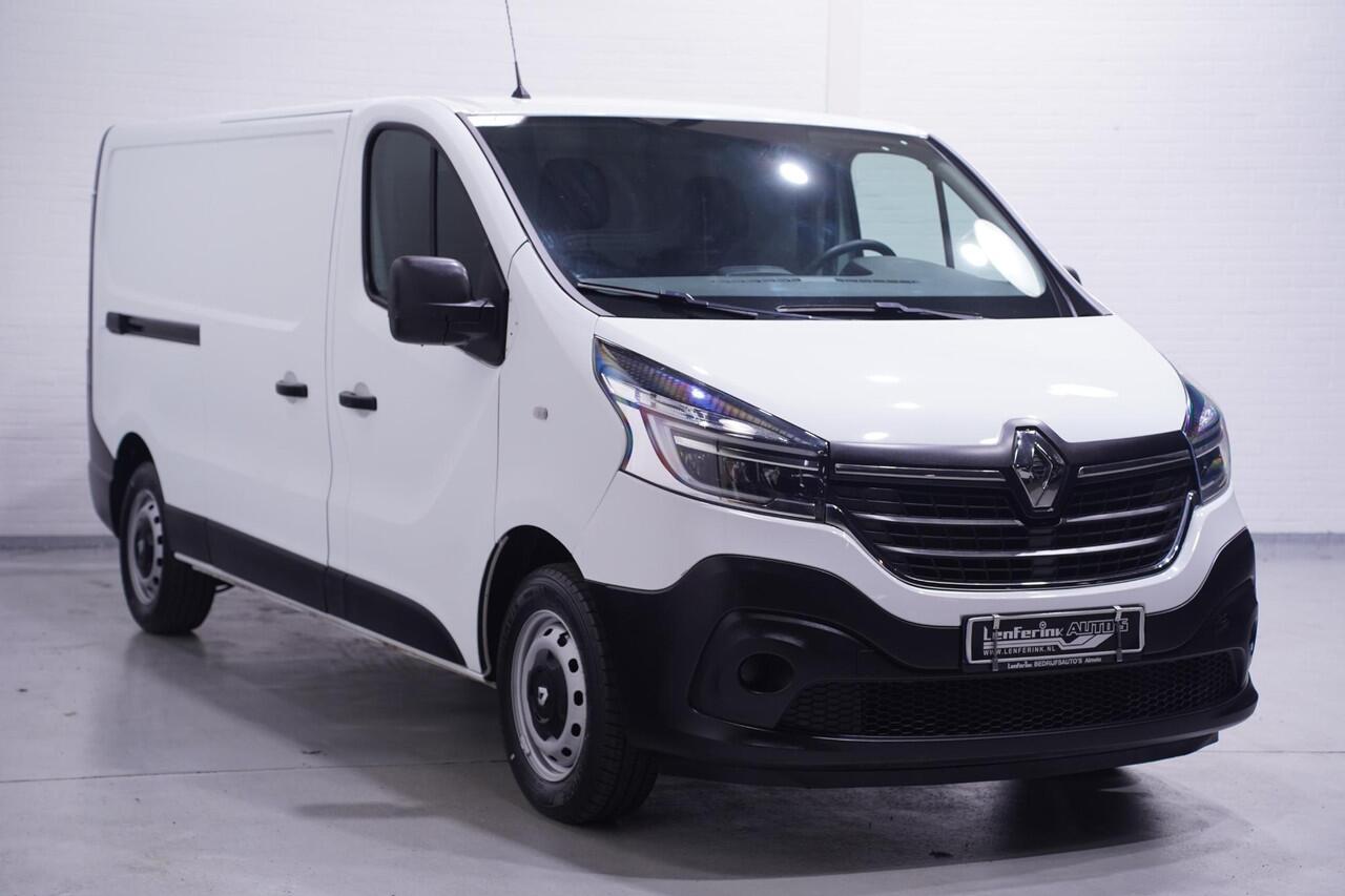 Renault TRAFIC 2.0 dCi 120 pk L2H1 Airco, LED Koplampen Laadruimte Pakket, PDC achter, 3-Zits