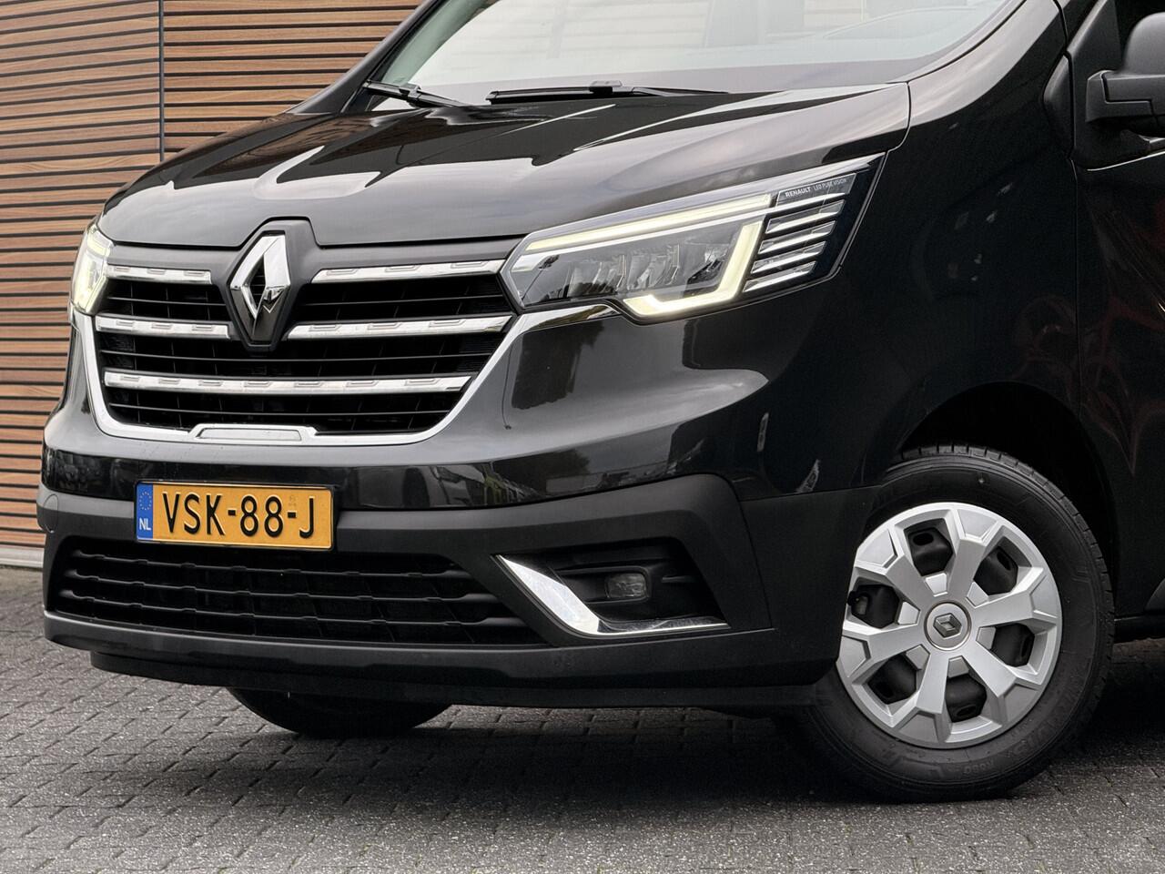 Renault TRAFIC 2.0 dCi 130 T29 L2H1 DC Comfort Camera / Carplay / Trekhaak / PDC / Betimmering