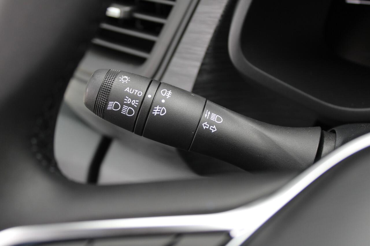 Renault TRAFIC 2.0 Blue dCi 150pk T30 L2H1 Advance - Achteruitrijcamera - Carplay - Android - Allseason - Trekhaak - Rijklaar