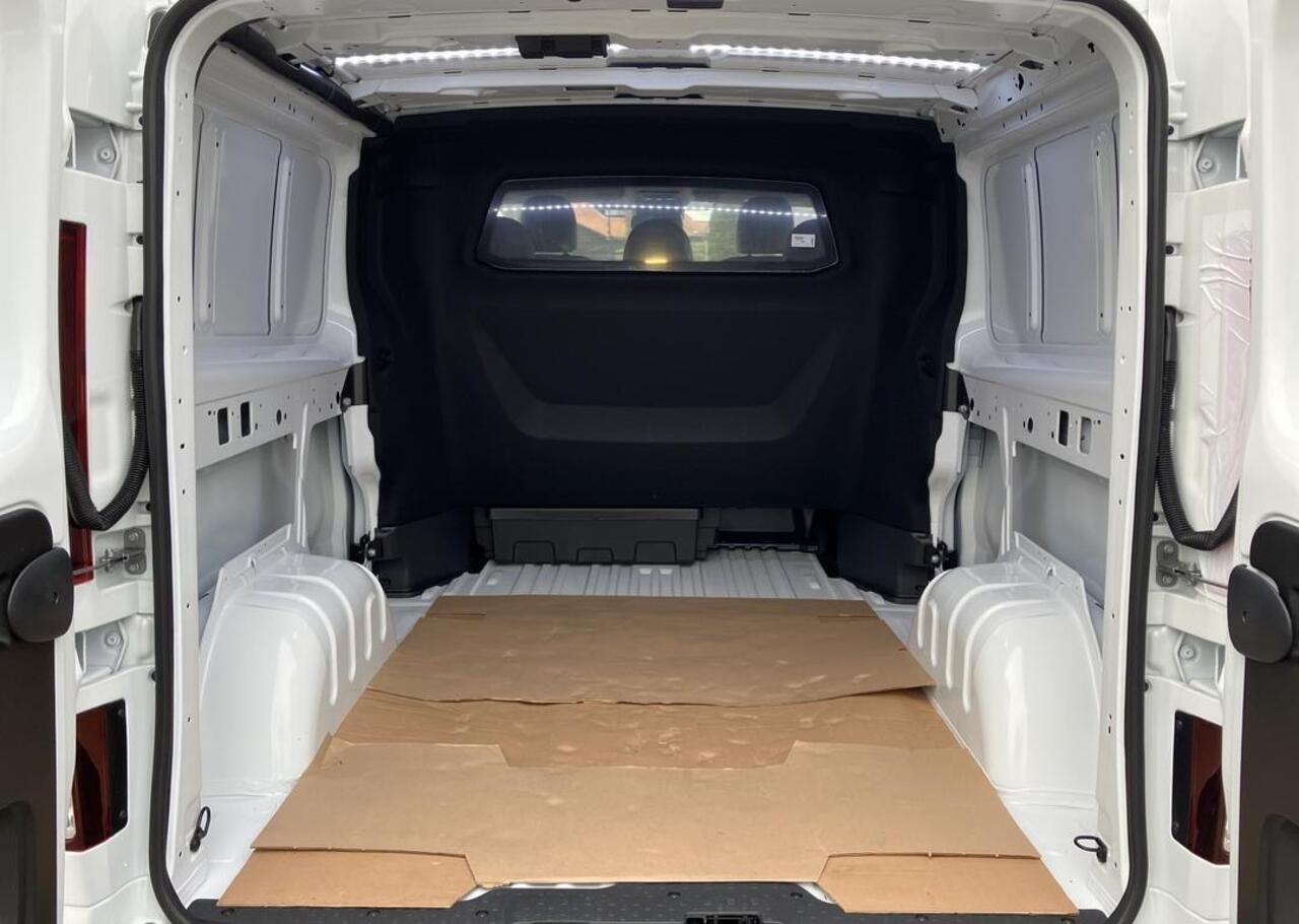 Renault TRAFIC 2.0 Blue dCi EDC 170 T29 L2H1 Extra DC - 125th Anniversary - Dubbel Cabine / Alarm / Trekhaak / Passagiersstoel / Reservewiel