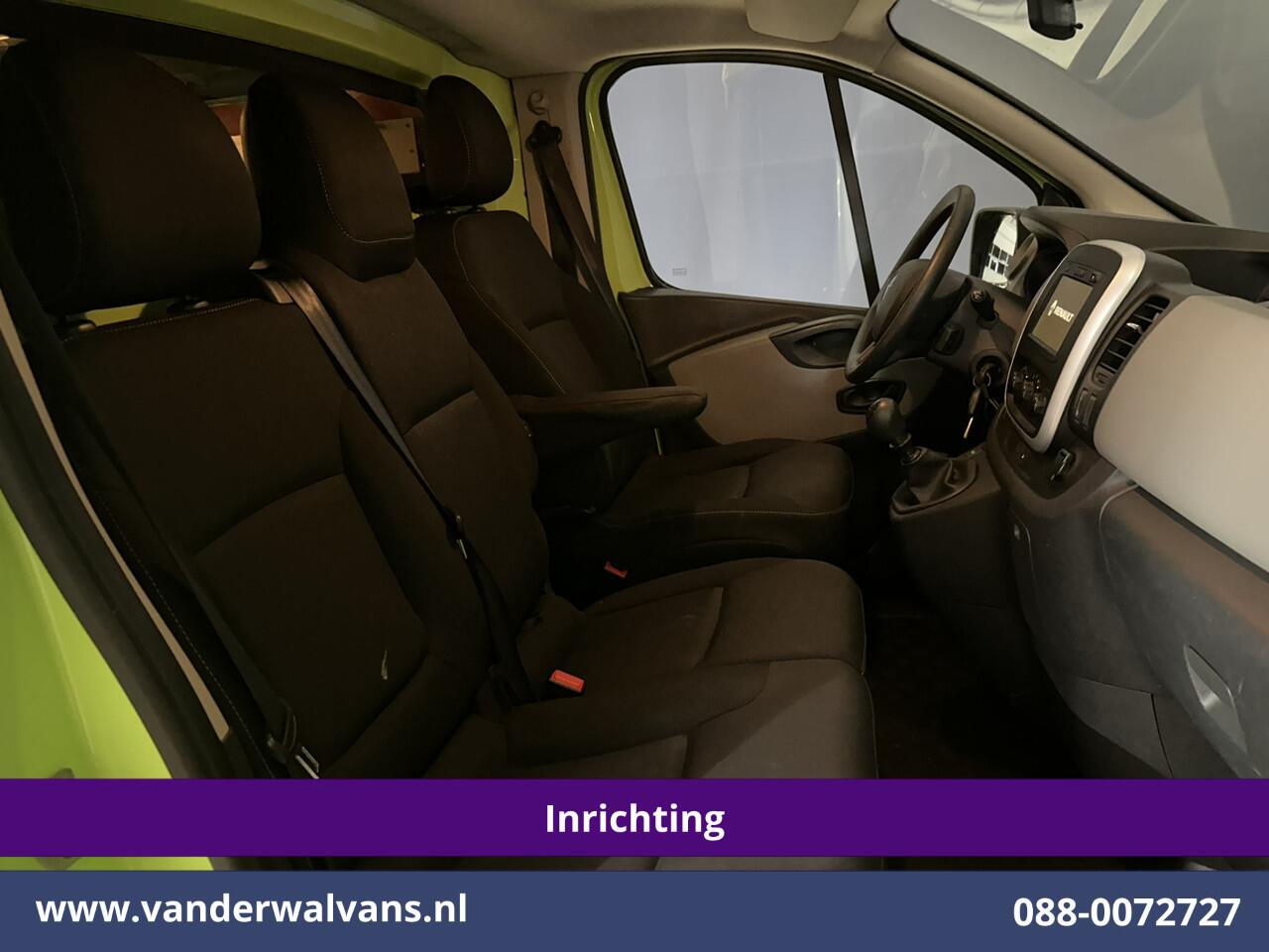 Renault TRAFIC 1.6 dCi L2H1 inrichting Euro6 Airco | Imperiaal | Navigatie | Cruisecontrol | Parkeersensoren trekhaak, bijrijdersbank