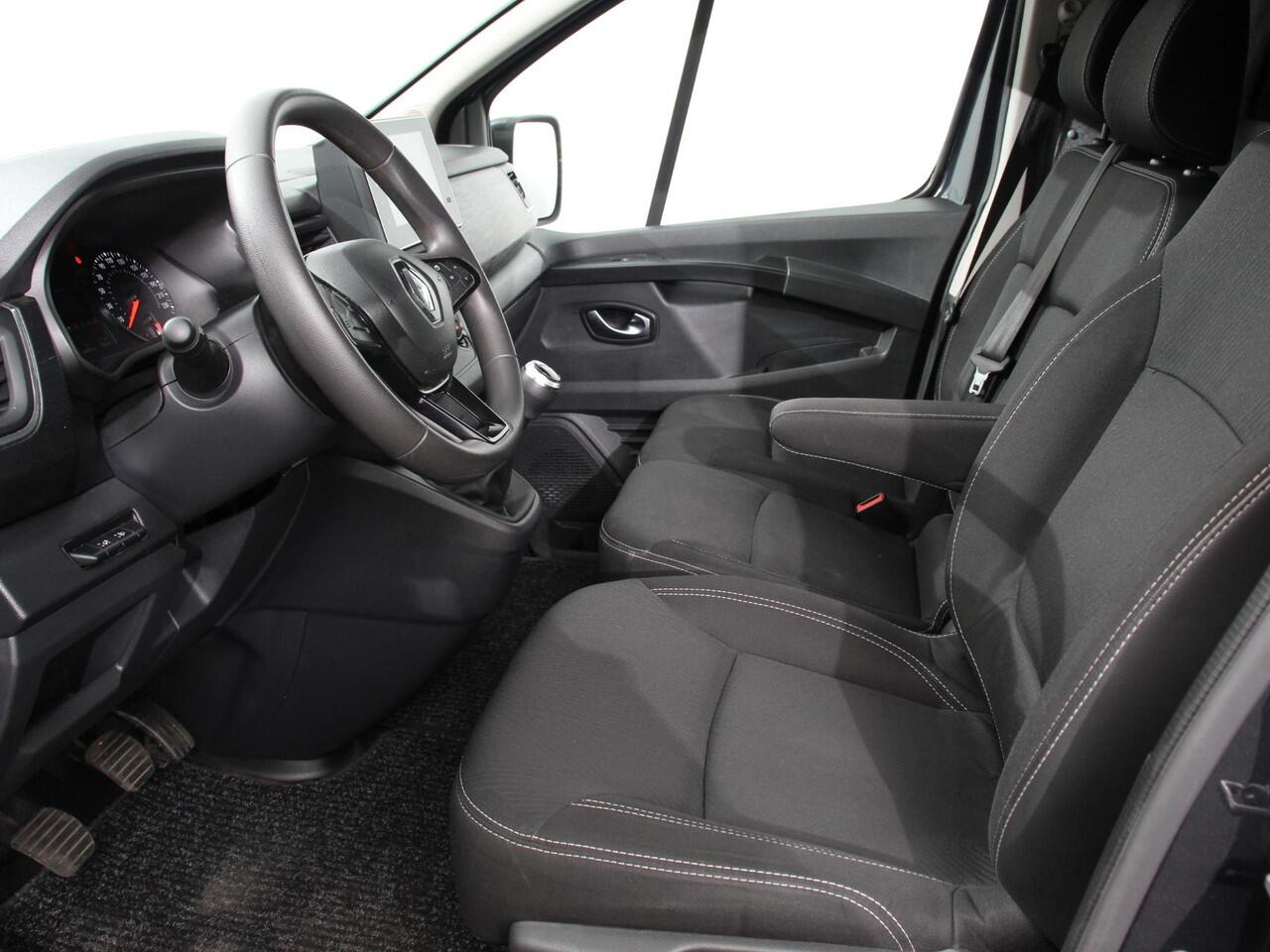 Renault TRAFIC 2.0 dCi 110 T30 L2H1 Work Edition | Navigatie | Apple Carplay/Android Auto | Trekhaak | Betimmering | Airco | Side Bars