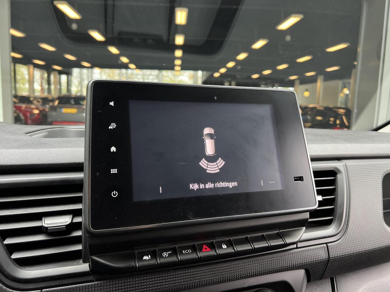 Renault TRAFIC 2.0 dCi 130 T30 L2H1 Work Edition | Navigatie | Trekhaak | Apple Carplay | Betimmering