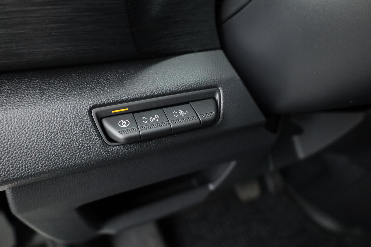 Renault TRAFIC 2.0 Blue-170pk-Automaat L2H1 Extra | Dubb.Cab. | 6 pers. | BLACK EDITION | Camera | Cruise | Navi | Voorraad | BPM Vrij