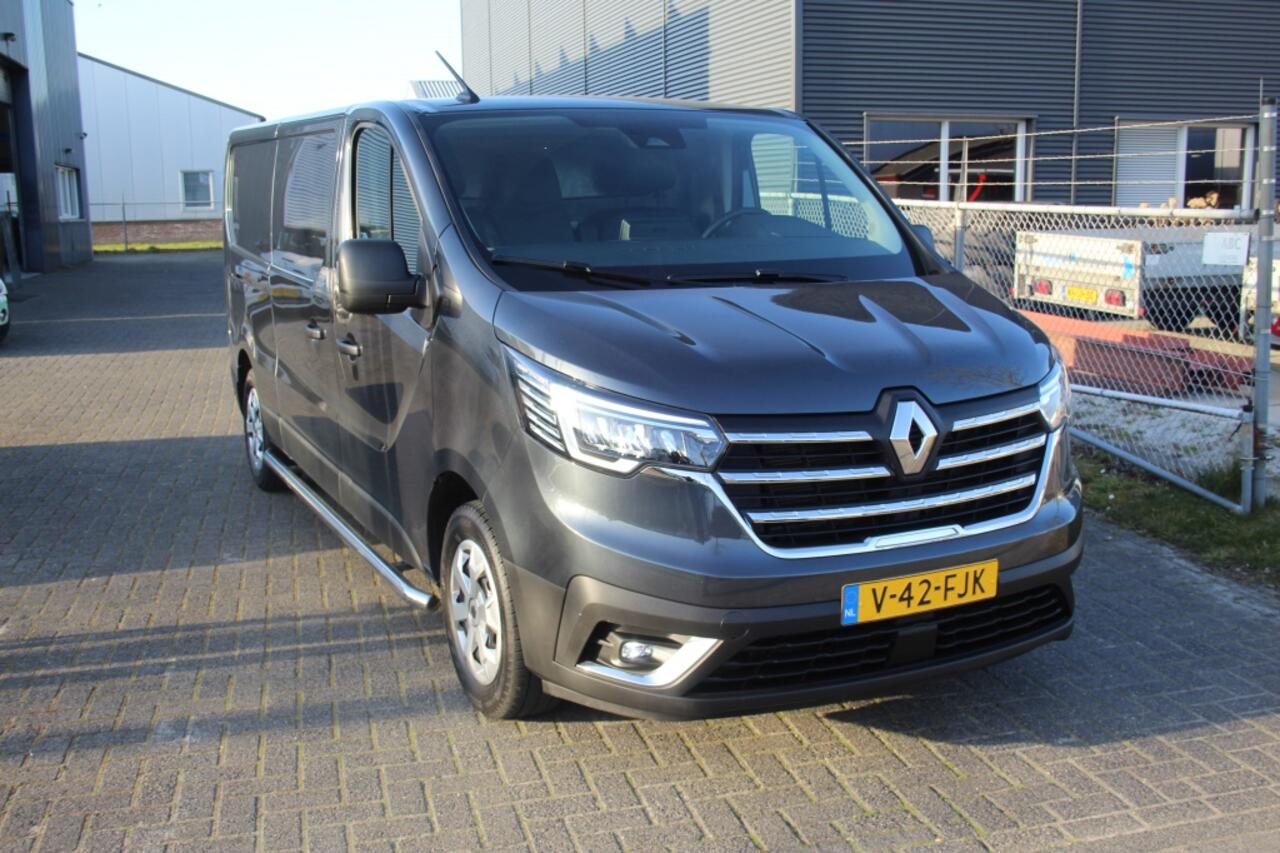 Renault TRAFIC 2.0 Blue dCi T30 L2