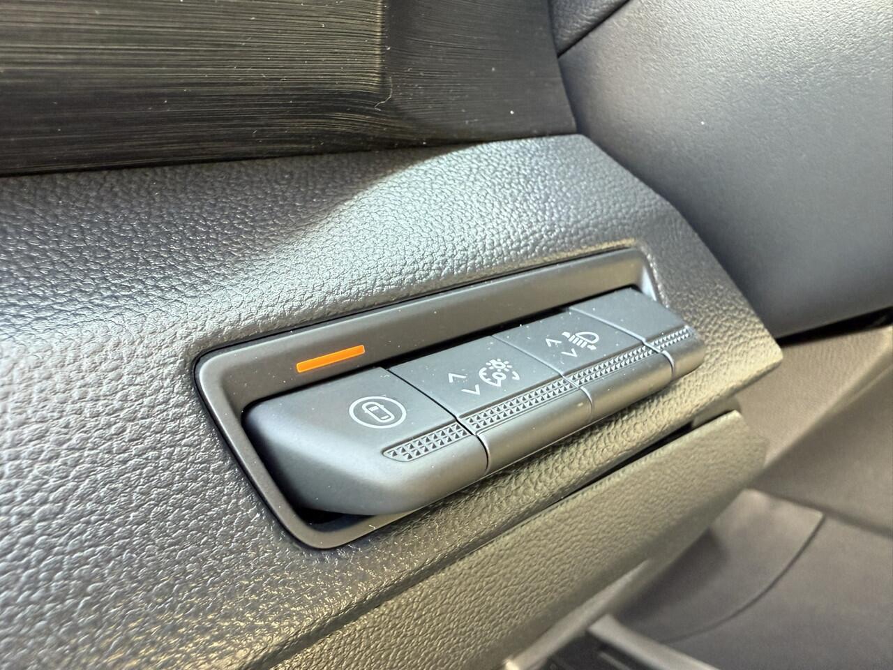 Renault TRAFIC 2.0 Blue dCi 130 T30 L2H1 Advance BPM VRIJ