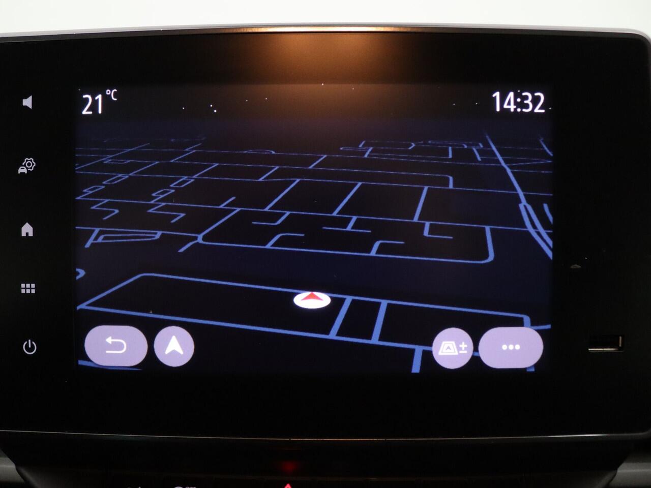 Renault TRAFIC 2.0 dCi 130 T29 L2H1 DC Work Edition Camera | Cruise | Navi | Parkeersens. v+a | Trekhaak